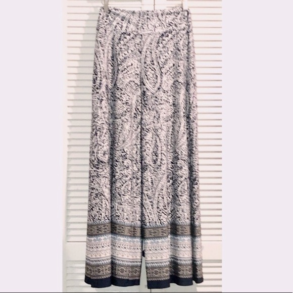 Versona wide leg pants White with navy blue, tan and baby blue design Size Small - Picture 1 of 9